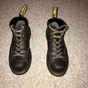 Dr. Marten Air Wair brown ankle/work boots